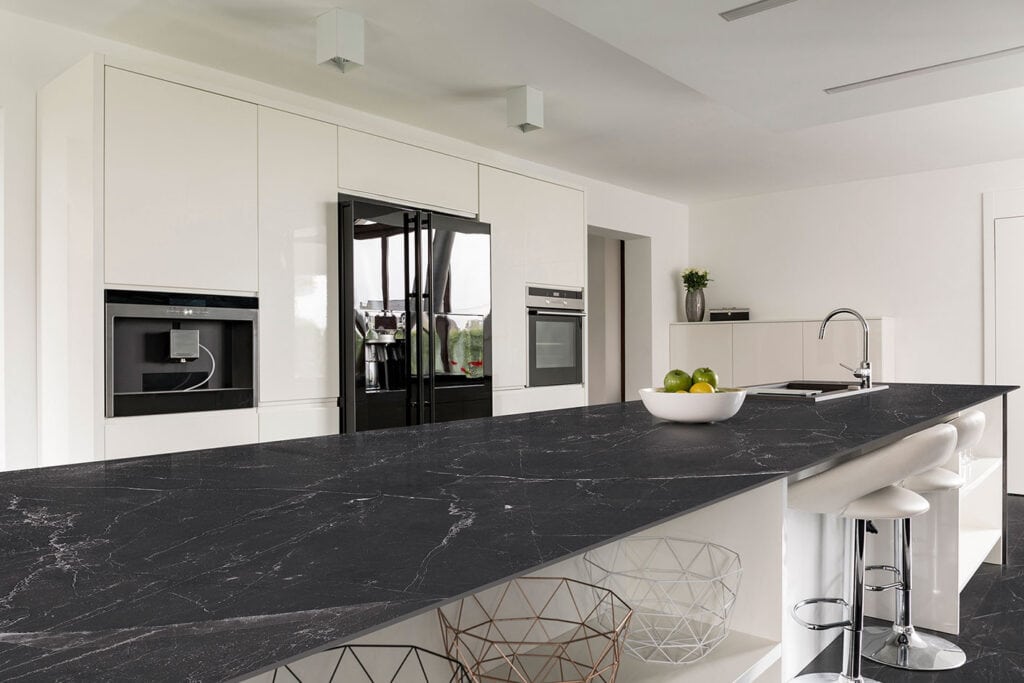 Black Porcelain countertop large dimensions, shown in a kitchen